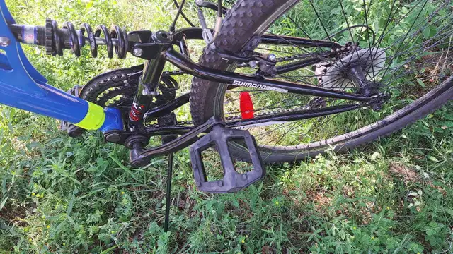 Teen and adult, 29" dual suspension bike in Mountain in Ottawa - Image 4