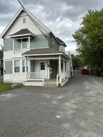 Bachelor Apartment for Rent