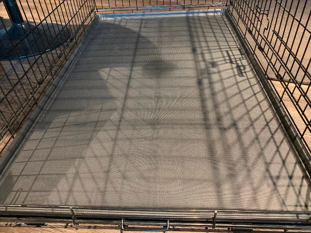 Cage pour chiens de grande taille repliable et matelas mousse me dans Accessoires  à Laval/Rive Nord - Image 4