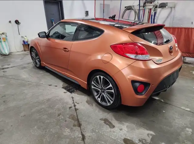 2016 Hyundai Veloster in Cars & Trucks in Saskatoon - Image 4