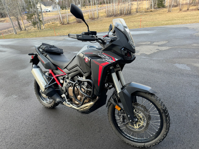 2020 Honda Africa Twin - low 5850 km / clean in Sport Touring in Moncton