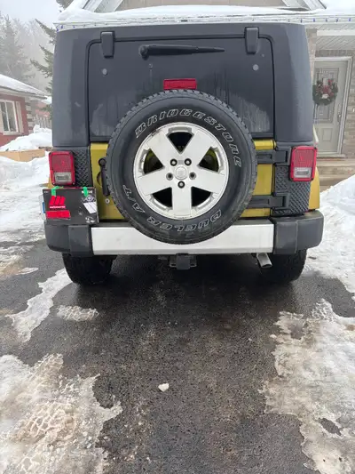 Safety done January this year. Replaced muffler, eshoes, thermostat, water pump, and 4tpms sensors....
