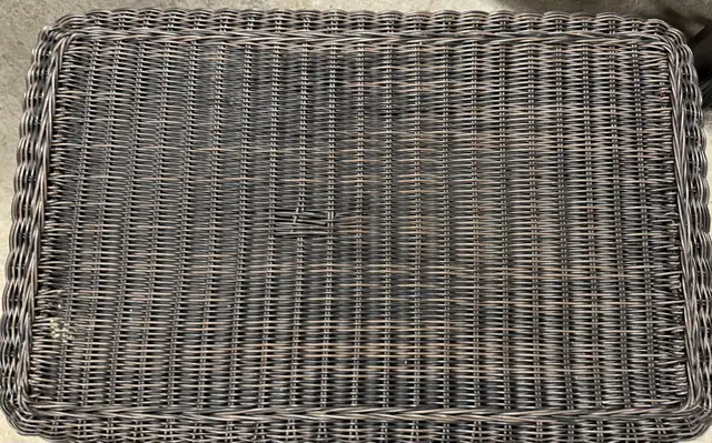 Wicker Side Table in Coffee Tables in Mississauga / Peel Region - Image 4
