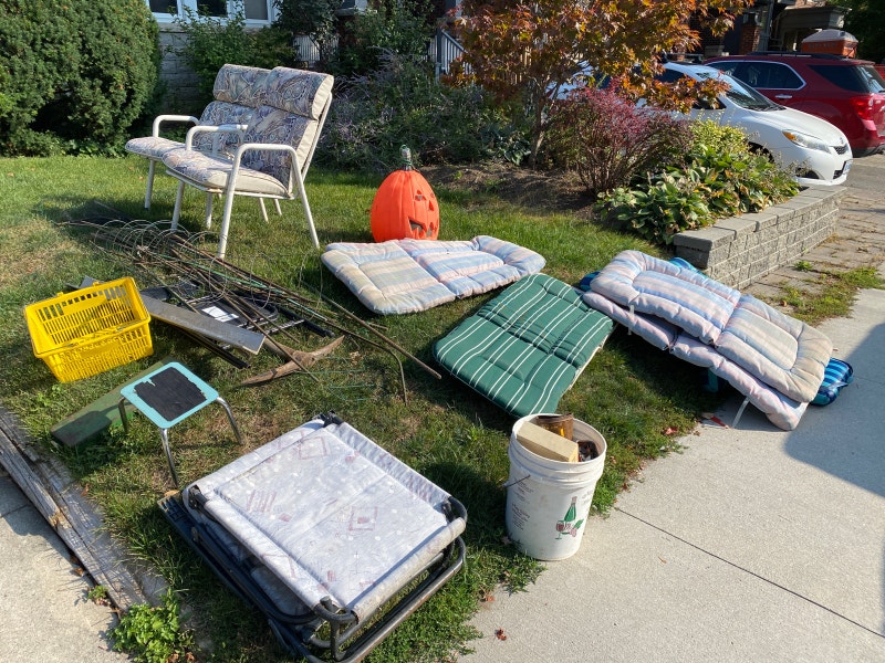 Free household items including rebar and metal chairs Free Stuff