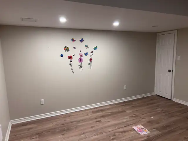 Beautiful Basement for Rent in Long Term Rentals in Markham / York Region - Image 10