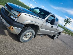 2003 Chevrolet Silverado 2500 Gas