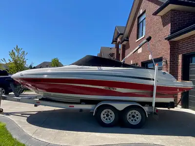 2008 SeaRay Sundeck 200with only 95 hrs on the original 5.0 V8 MPI Mercruiser engine w/ AlphaOne I/O...