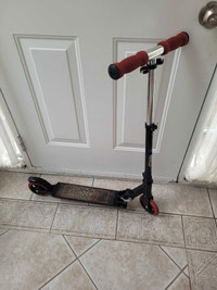 Kid's Scooter. Fully Functional. Good Condition 