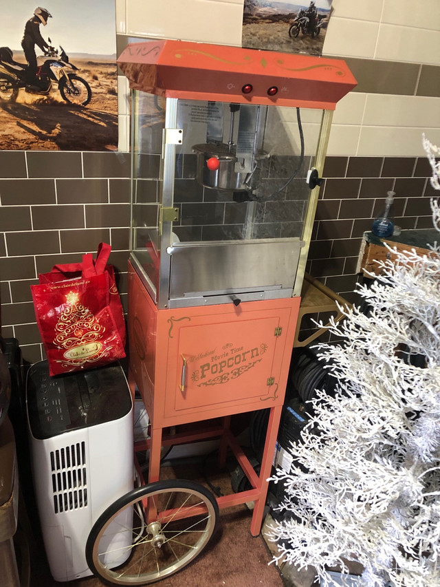 Pop corn machine [ SOLD ] in Other in Ottawa
