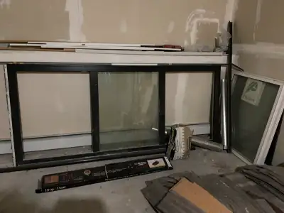 Never used. Size 95x41”