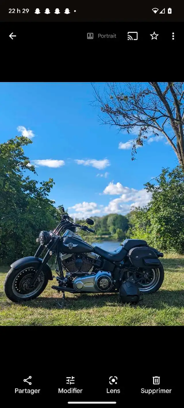 Harley Fatboy low 2010 in Touring in Gatineau - Image 2