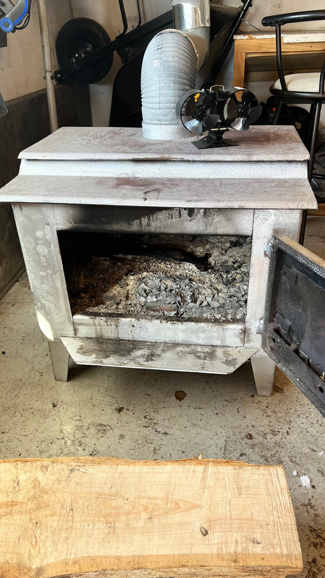Wood Stove in Other in City of Halifax - Image 2