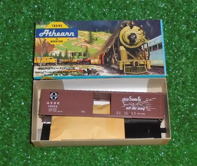 Train Electrique / Athearn / ATSF in Hobbies & Crafts in Laval / North Shore - Image 3