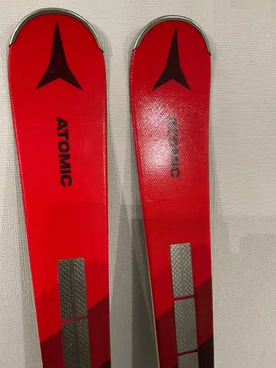 skis Atomic Redster S9 160CM used two days, View more