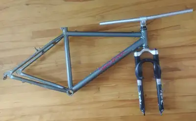 Cadre stumpjumper M2 FS + headset FSA NEUF, View more