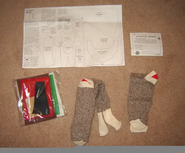 Wreaths, Sock Monkey Kit, Centerpiece & More in Holiday, Event & Seasonal in Strathcona County - Image 7