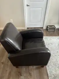 Lounge chair 