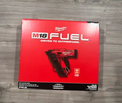 Milwaukee Tool M18 FUEL 18V Lithium-Ion 3-1/2 -inch 30-Degree Brushless Cordless Framing Nailer (Too...