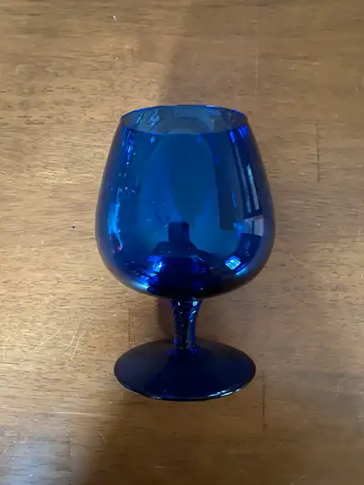 VARIÉTÉ DE BIBELOTS EN VERRE OU CRISTAL - VINTAGE , View more