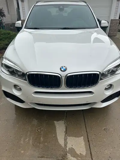 For Sale: 2015 BMW X5 M Sport – Low KM, Fully Loaded, Excellent Condition • Year/Model: 2015 BMW X5...