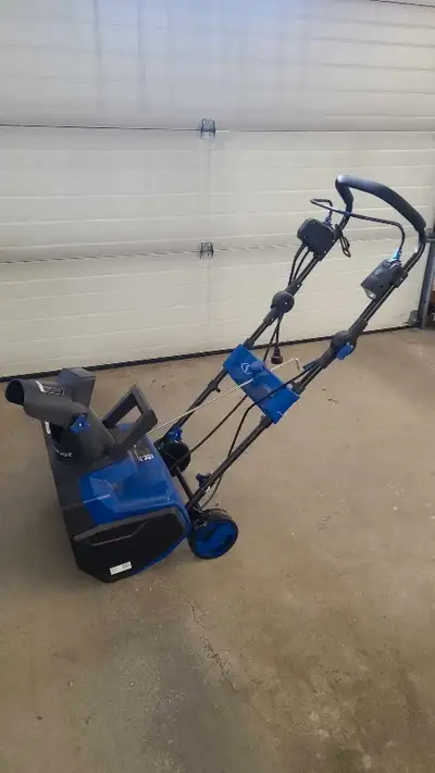 18" snow thrower, View more