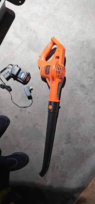 I am selling a used Black+Decker 20v MAX* Lithium Sweeper/Leaf Blower, skin only, that’s perfect for...