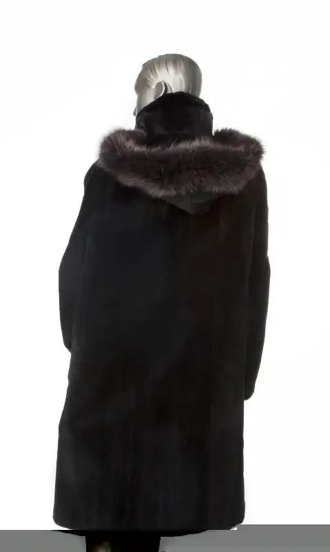 Manteau de vraie fourrure vison rasé avec capuchon in Women's - Tops & Outerwear in Lévis - Image 5