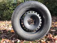 4x pneus d’hiver Continental WinterContact❄215/65R16 + Rim 5x108