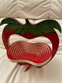 Wooden Foldable Fruit strawberry Basket Collapsible Wood Bowl