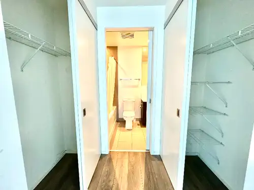 One-bedroom Condo Unit Available In DT Toronto