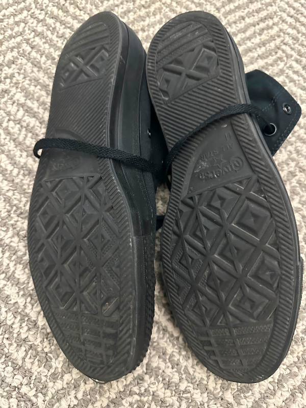 Men’s 12 - Converse Hi-tops - black in Men's Shoes in Ottawa - Image 3