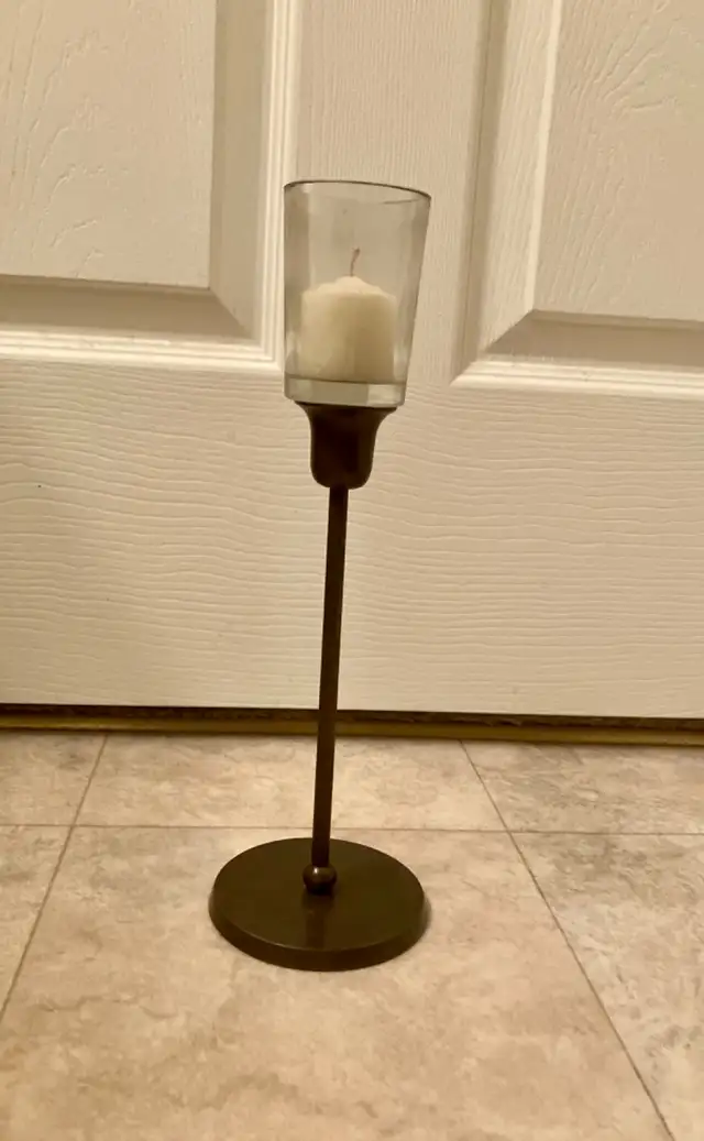 Candle Holder542524499821875203