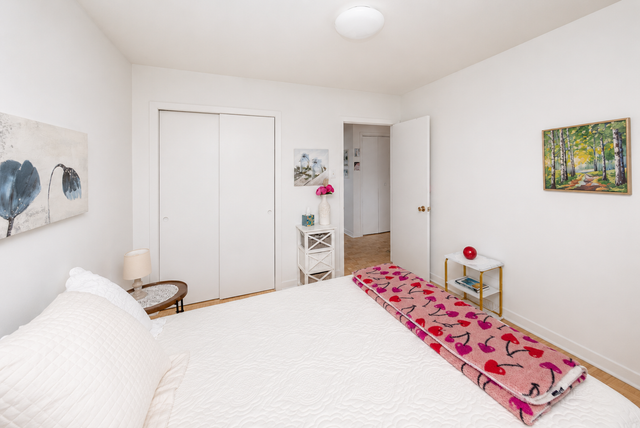 GRAND 4 et demi TOUS INCLUS à Sainte-Foy, cuisineRÉNOVÉE in Long Term Rentals in Québec City - Image 3