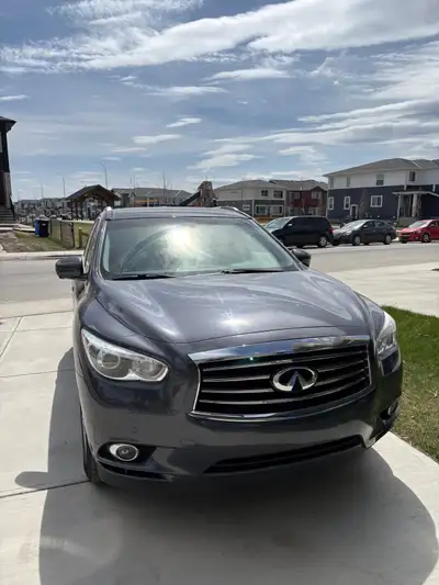 Selling 2013 INFINITI JX35 with only 139500 km on it, which is 7 seater with lots of room and option...