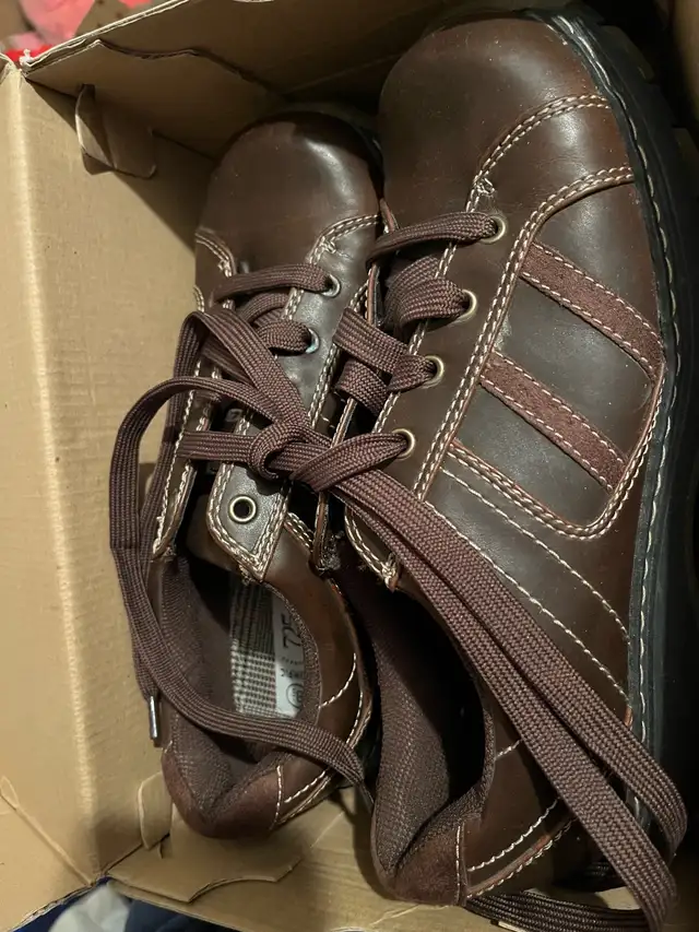 Women’s Brown Leather Shoes Size 8 1/263347536305793123