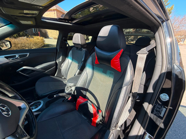 2016 Hyundai Veloster Tech Hatchback in Cars & Trucks in Markham / York Region - Image 3