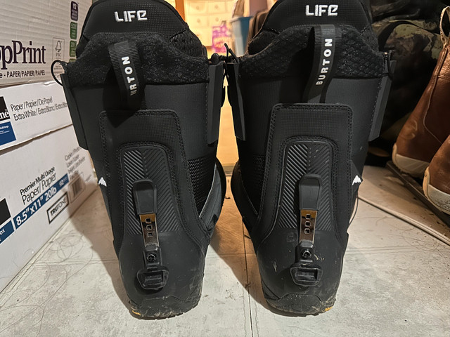 ***BURTON ION STEP ON MEN’S BOOTS SIZE 7.5 US*** dans Planches à neige  à Ville de Montréal - Image 2