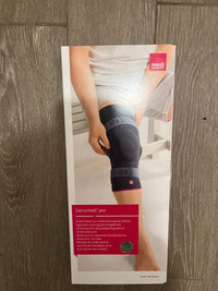 Medi knee brace - BRAND NEW