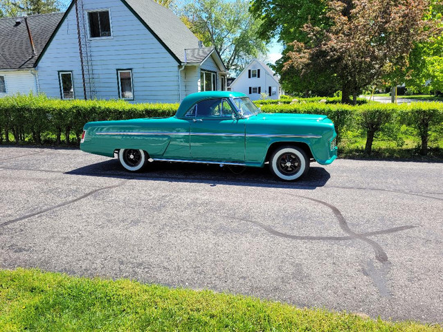 Was A Four Door and Now A Two Door (Exceptional) in Classic Cars in Sarnia - Image 3