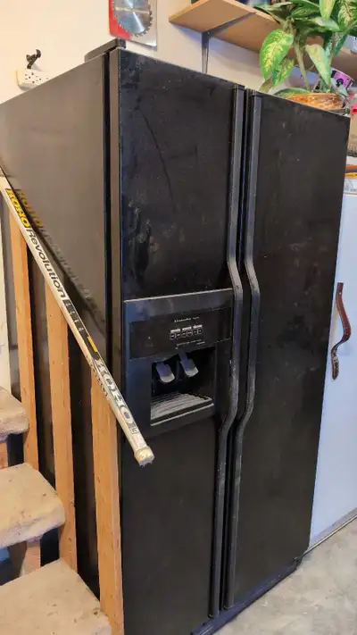 36" KitchenAid Refrigerator, View more