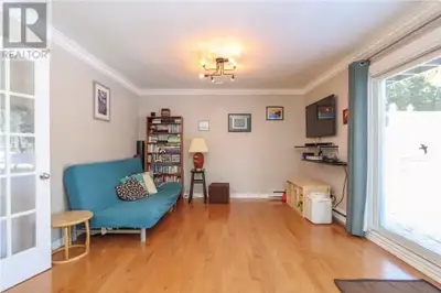 3 bedroom 1.5 washroom for Rent