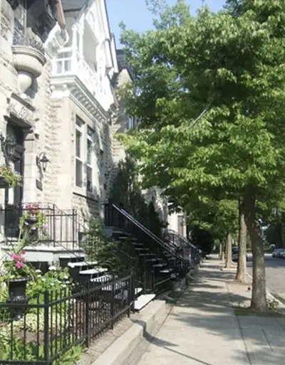Metro Atwater, 4.5 tout inclus, $1850,rue residentielle