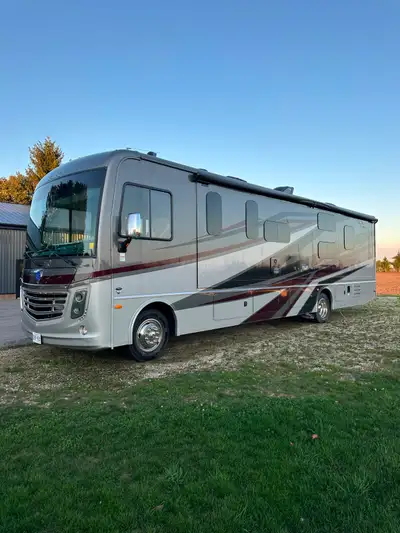 2024 Holiday Rambler Eclipse 34J Bunkhouse – Luxury Class A Gas Motorhome Experience luxury on the r...