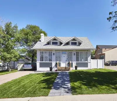1 Bed+Den/1 Bath House for rent