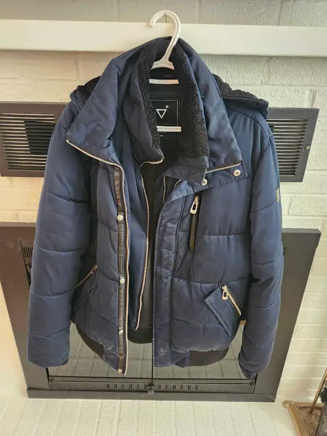 winter jacket  in Men's in Laval / North Shore - Image 2