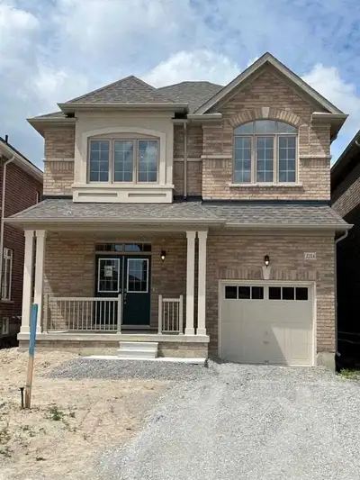 2214 Lozenby Street Innisfill, ON For Lease