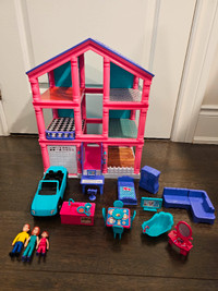 Kid connection Doll House Playset, 24 Pieces