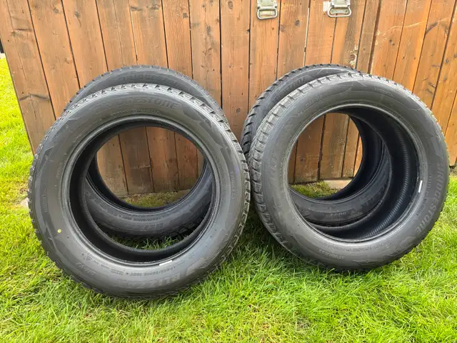 Pneus Hiver Blizzak P245/55/R19 in Tires & Rims in Saguenay - Image 4