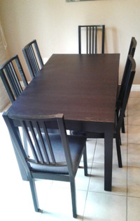 Black Dinning Table with 6 Chairs
