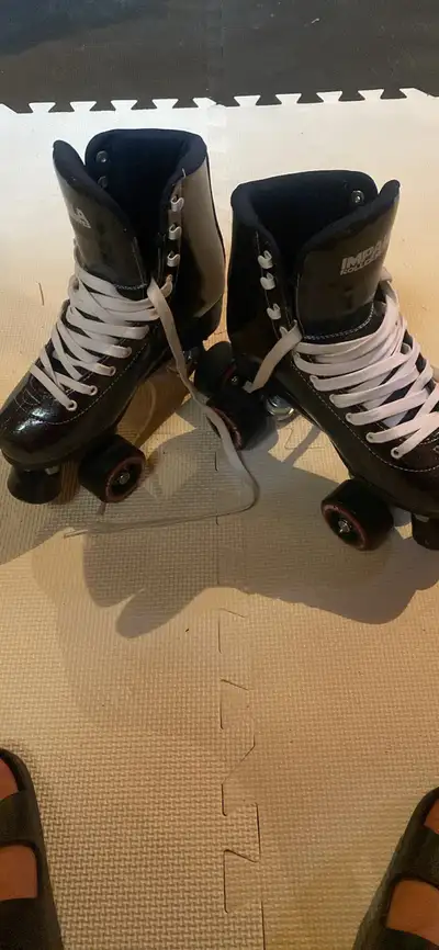 roller skates, View more